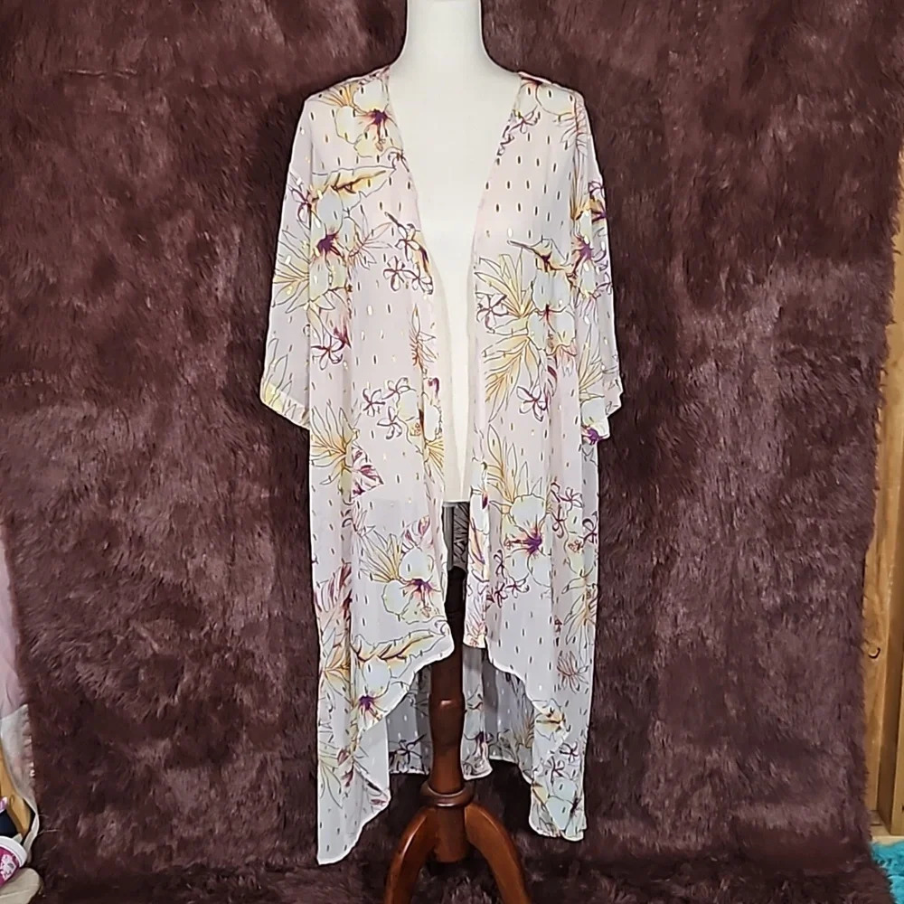 Gypsies and Moondust Floral Kimono